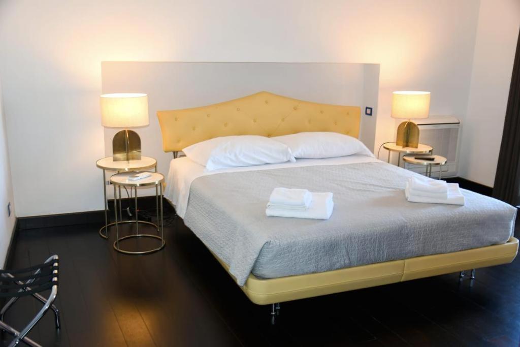 גאטה Le Suite Guarinelli B&B מראה חיצוני תמונה