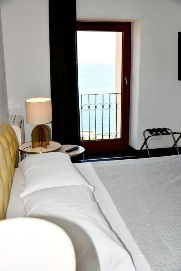 גאטה Le Suite Guarinelli B&B מראה חיצוני תמונה